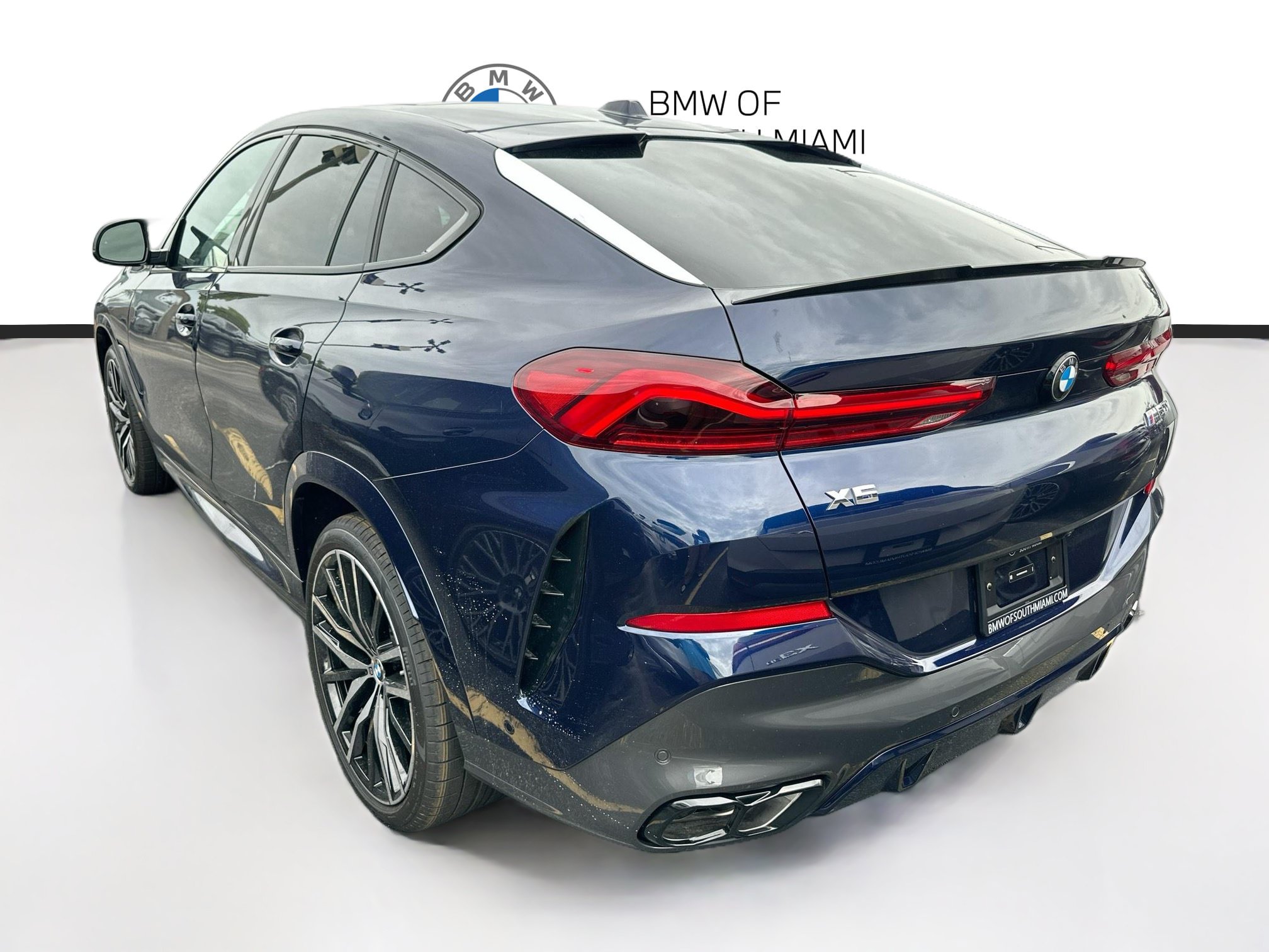New 2027 BMW X6 M60i w/ Executive Package AWD/4WD image 4