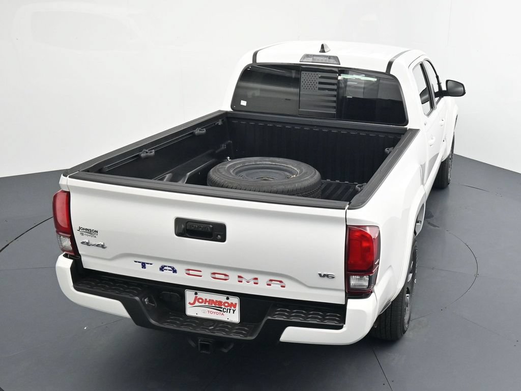 Used 2023 Toyota Tacoma SR5 w/ Technology Package AWD/4WD image 28