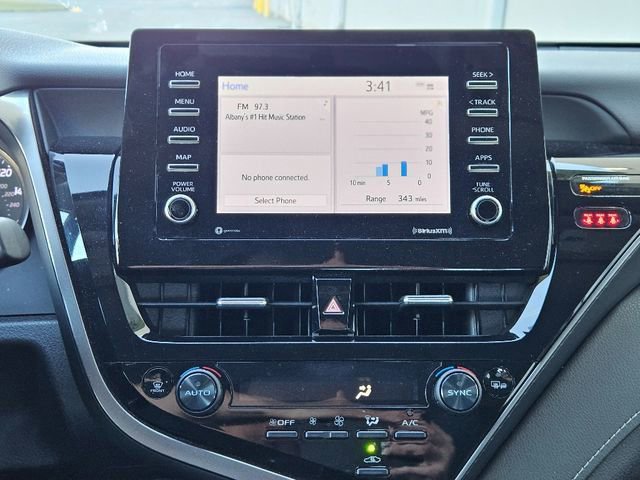 Used 2023 Toyota Camry SE image 22