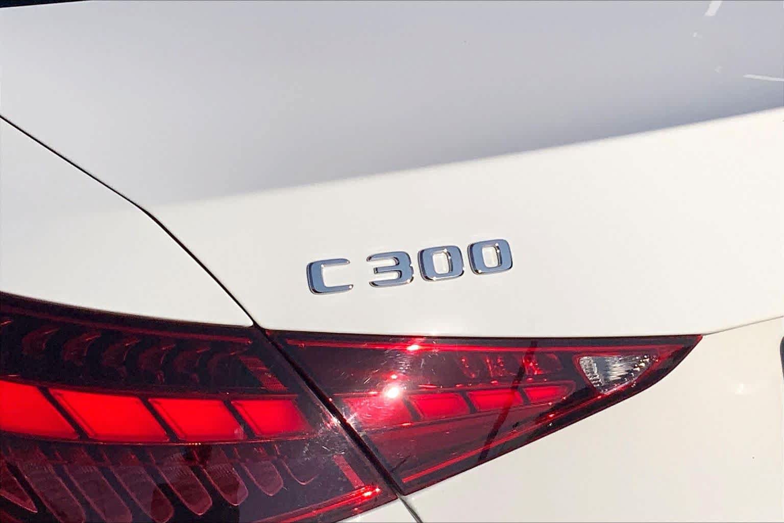 Used 2025 Mercedes-Benz C 300 Sedan image 10