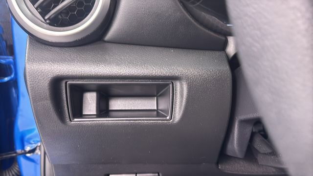 Used 2024 Nissan Versa SR w/ Trunk Package image 30