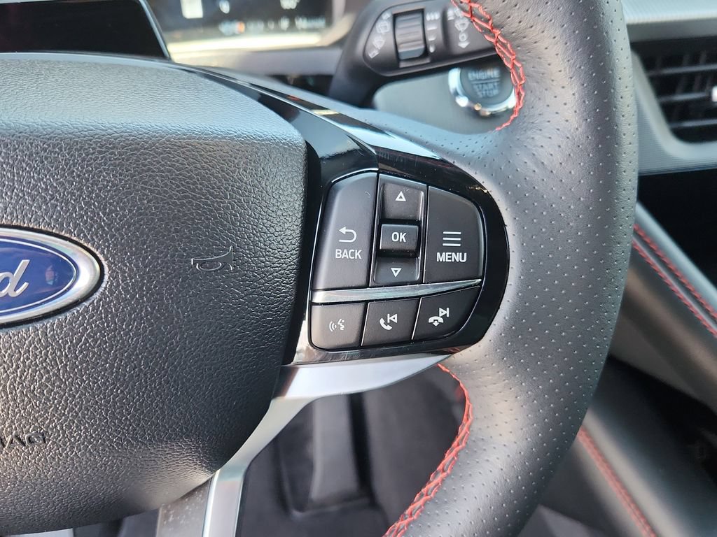 Used 2025 Ford Explorer ST-Line w/ ST-Line Street Pack AWD/4WD image 24