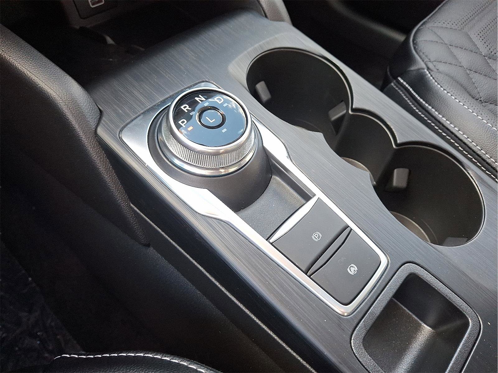 New 2024 Ford Escape SE w/ PHEV Premium Package image 12