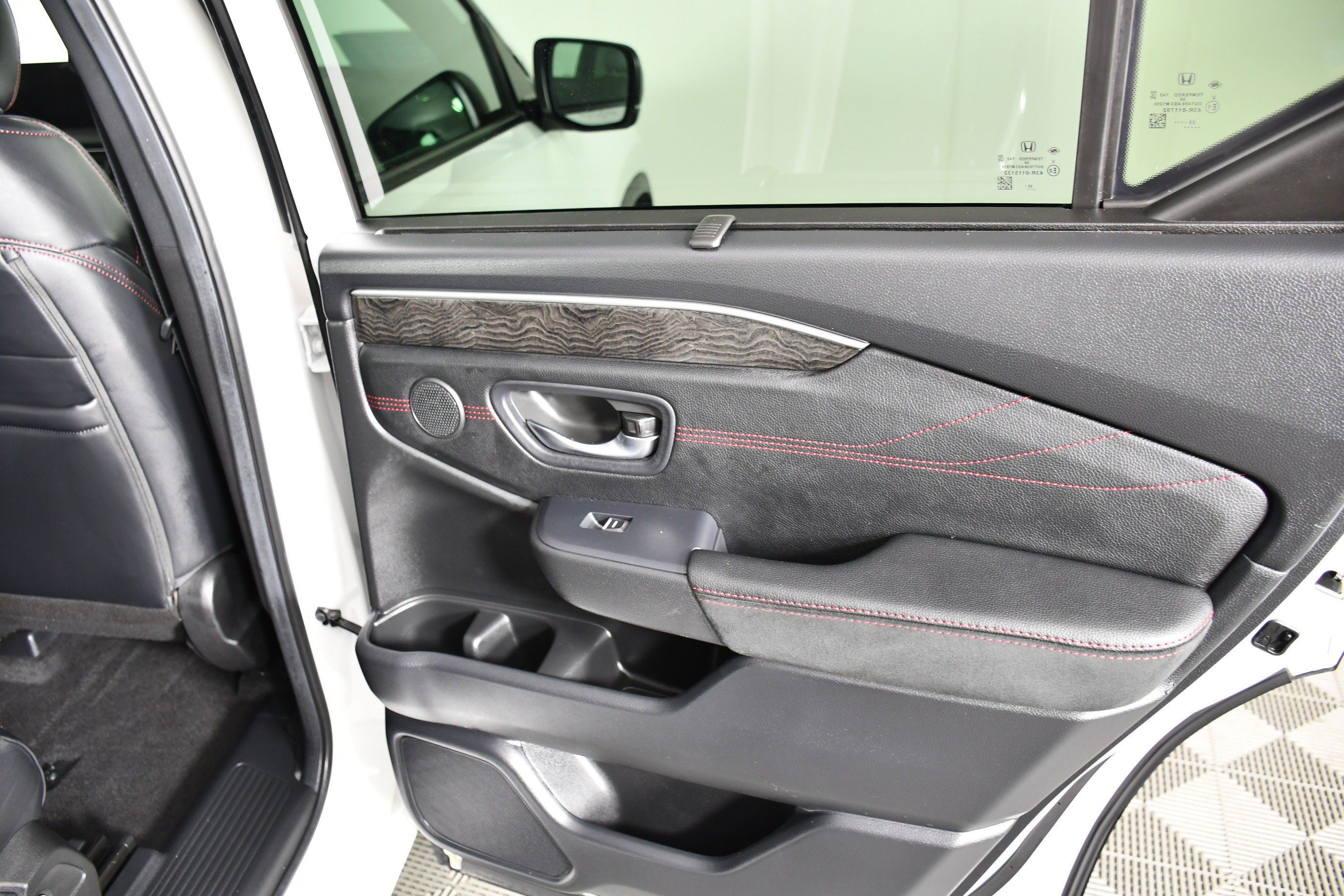 Certified 2026 Honda Pilot Black Edition image 44