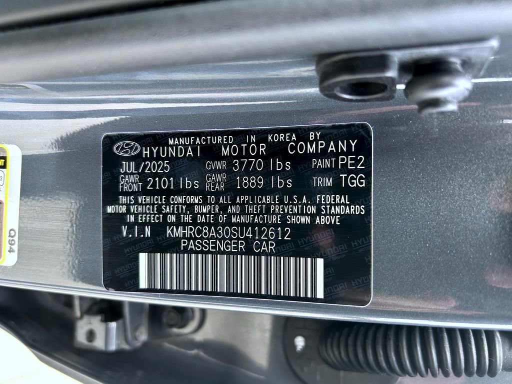 Used 2025 Hyundai Venue SEL image 25