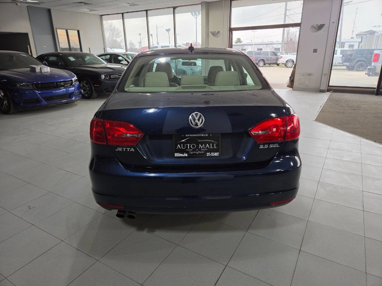Used 2012 Volkswagen Jetta SEL image 6