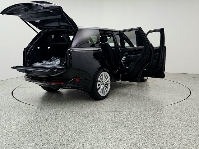 New 2026 Land Rover Range Rover SE AWD/4WD image 11
