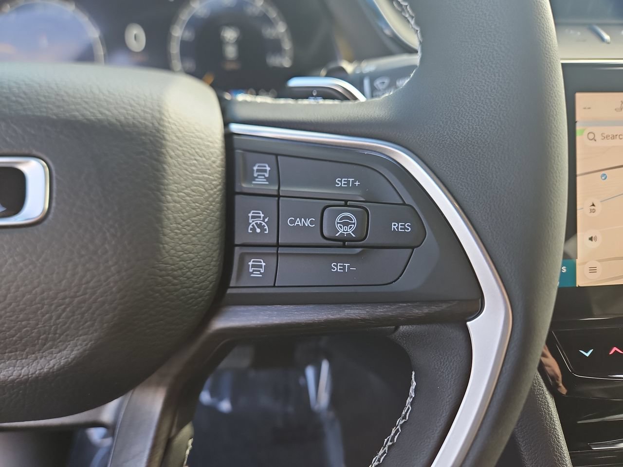 New 2026 Jeep Grand Cherokee Altitude AWD/4WD image 27