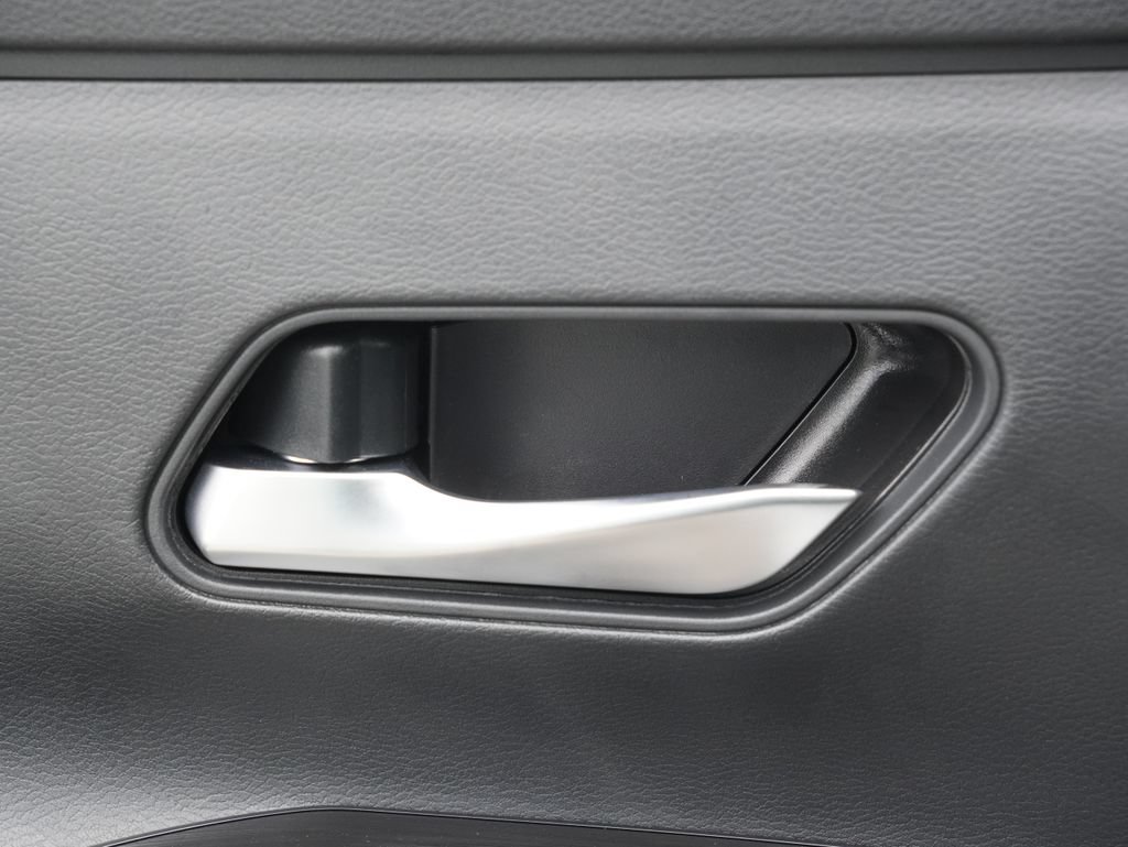 New 2026 Nissan Kicks SV FWD image 8