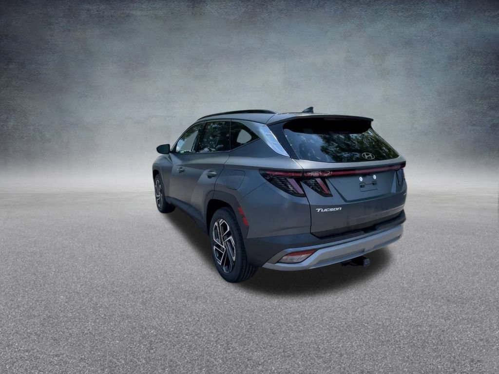 New 2025 Hyundai Tucson Limited image 17