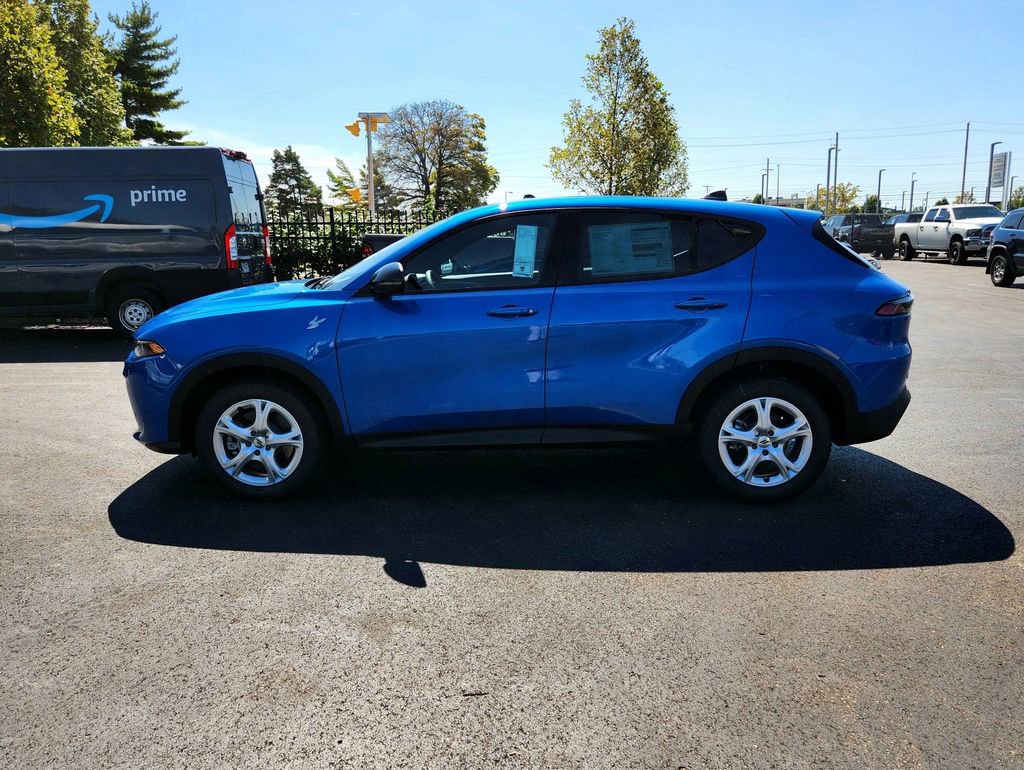 New 2025 Dodge Hornet GT w/ Tech Pack image 4