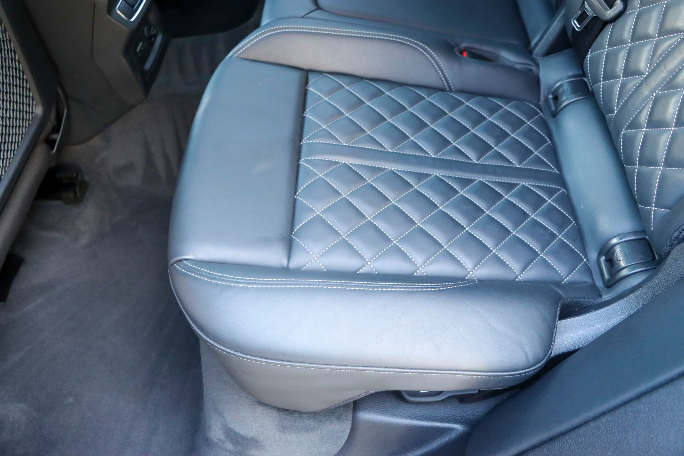 Used 2021 Audi SQ5 Premium Plus w/ Premium Plus Package image 18