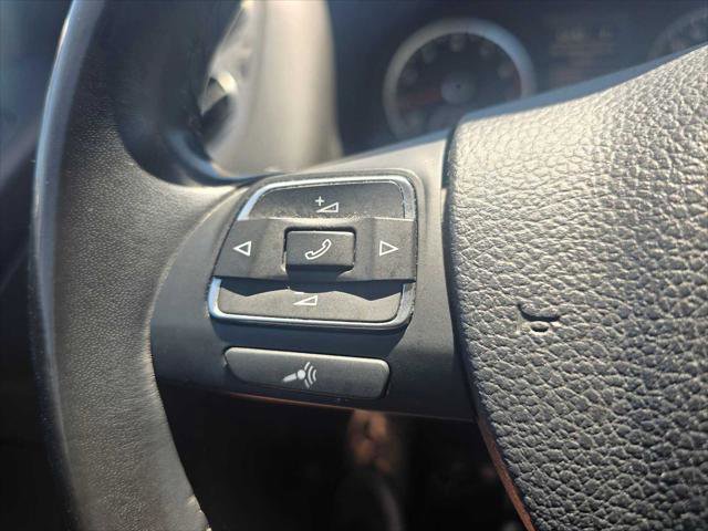 Used 2013 Volkswagen Tiguan S AWD/4WD image 33