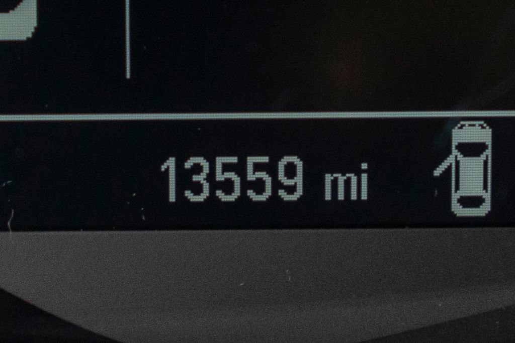 Certified 2021 Chevrolet Trax LT w/ Driver Confidence Package image 19