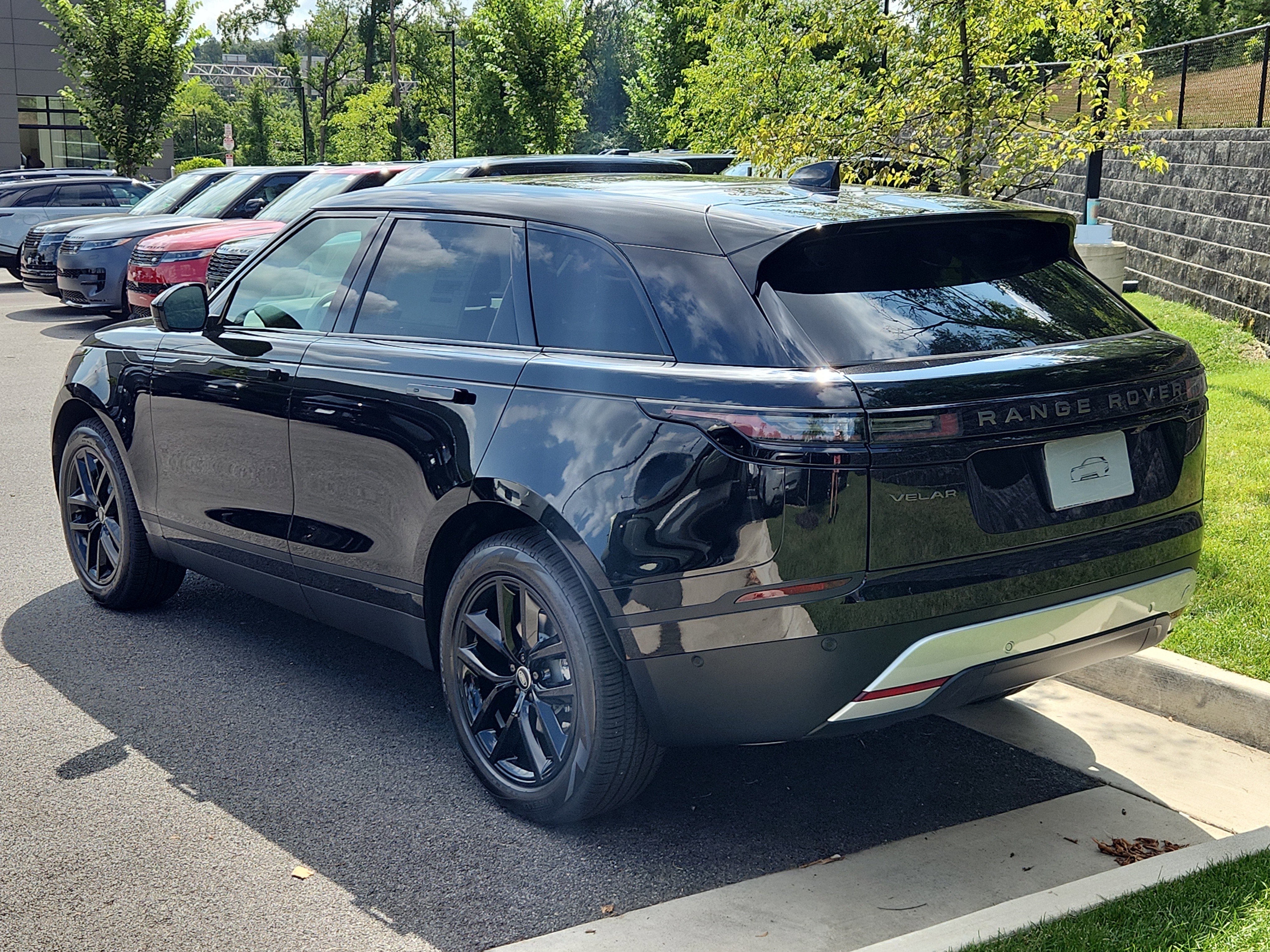 Used 2026 Land Rover Range Rover Velar S image 12