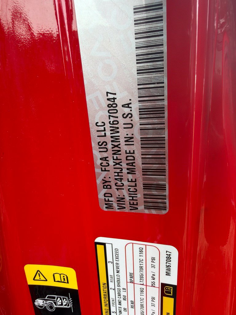 Certified 2021 Jeep Wrangler Unlimited Rubicon AWD/4WD image 19