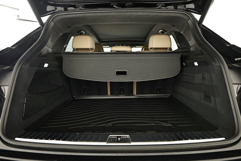 Certified 2022 Porsche Cayenne Turbo image 31