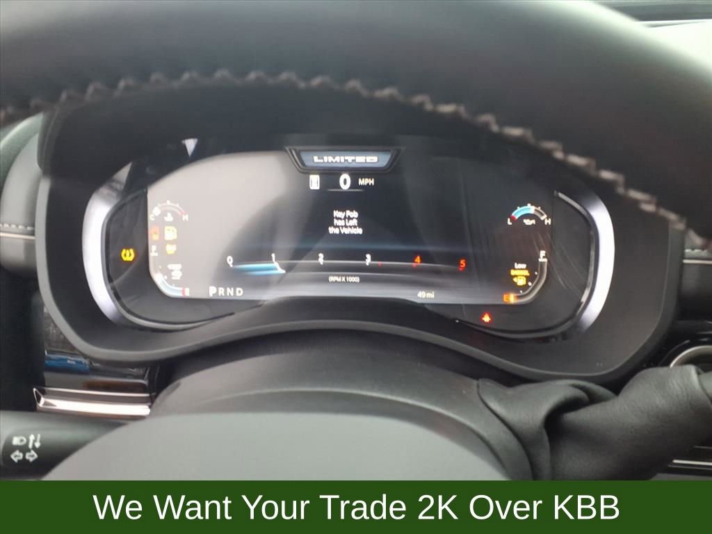 Used 2025 RAM 3500 Limited image 25