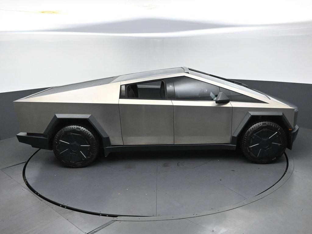 Used 2024 Tesla Cybertruck Cyberbeast AWD/4WD image 40
