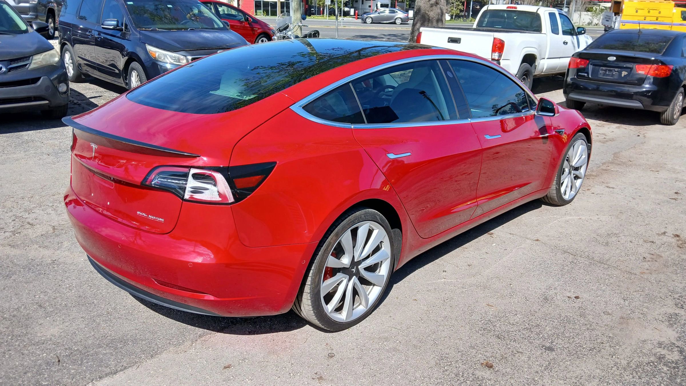 Used 2018 Tesla Model 3 Long Range AWD/4WD image 6