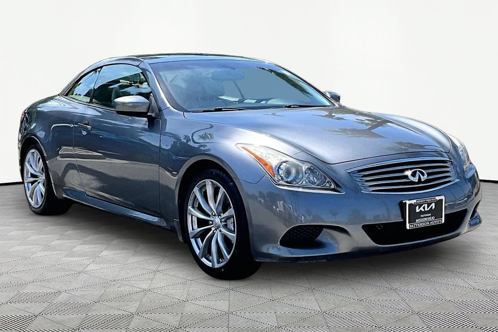 Used 2010 INFINITI G37 Convertible w/ Premium Pkg RWD image 5