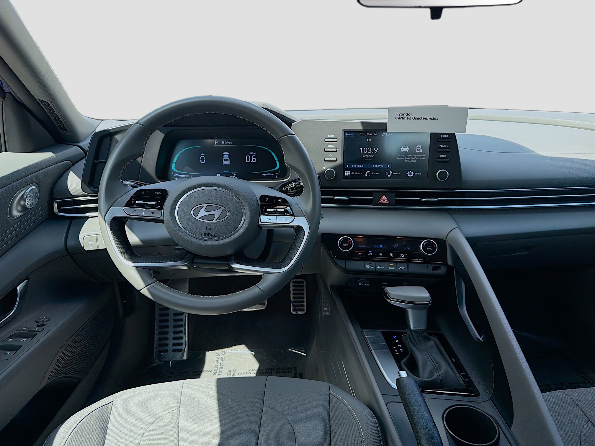 Certified 2025 Hyundai Elantra Sport image 18