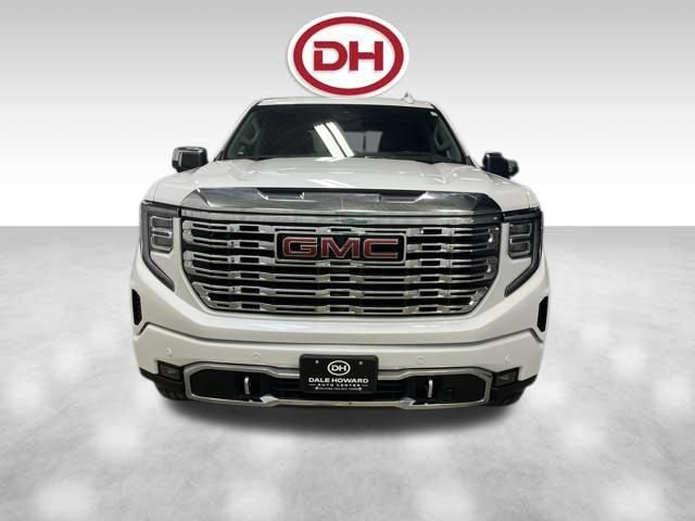 Used 2025 GMC Sierra 1500 Denali w/ Denali Reserve Package AWD/4WD image 5