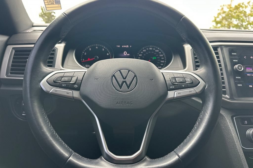 Used 2020 Volkswagen Atlas Cross Sport SE FWD image 26