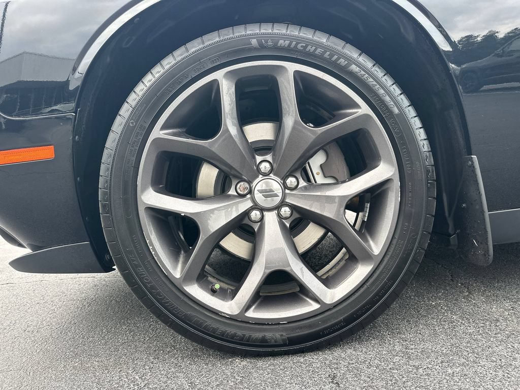 Used 2019 Dodge Challenger SXT w/ Plus Package RWD image 12