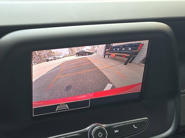 Used 2022 Chevrolet Camaro LT image 24