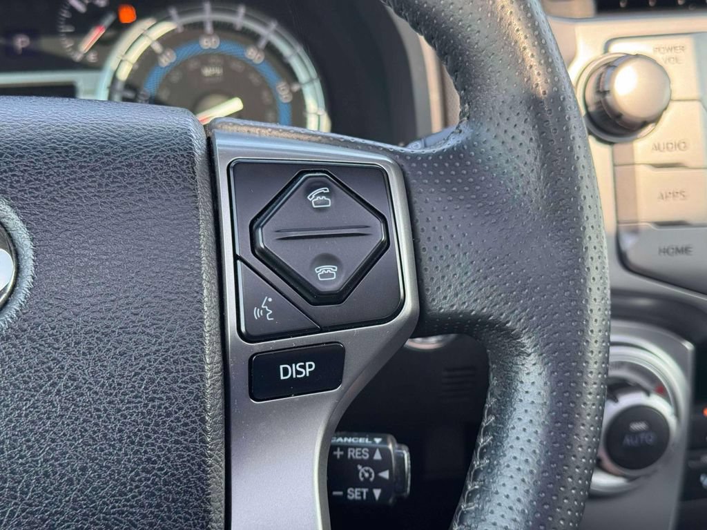 Used 2015 Toyota 4Runner Limited AWD/4WD image 26