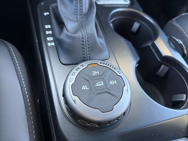 New 2025 Ford Bronco Outer Banks image 16