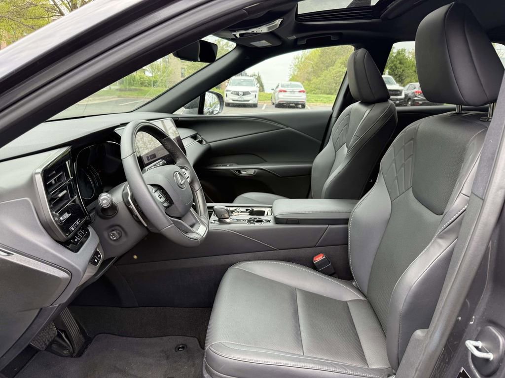 Used 2024 Lexus RX 350 Premium w/ Accessory Package (K3) image 14