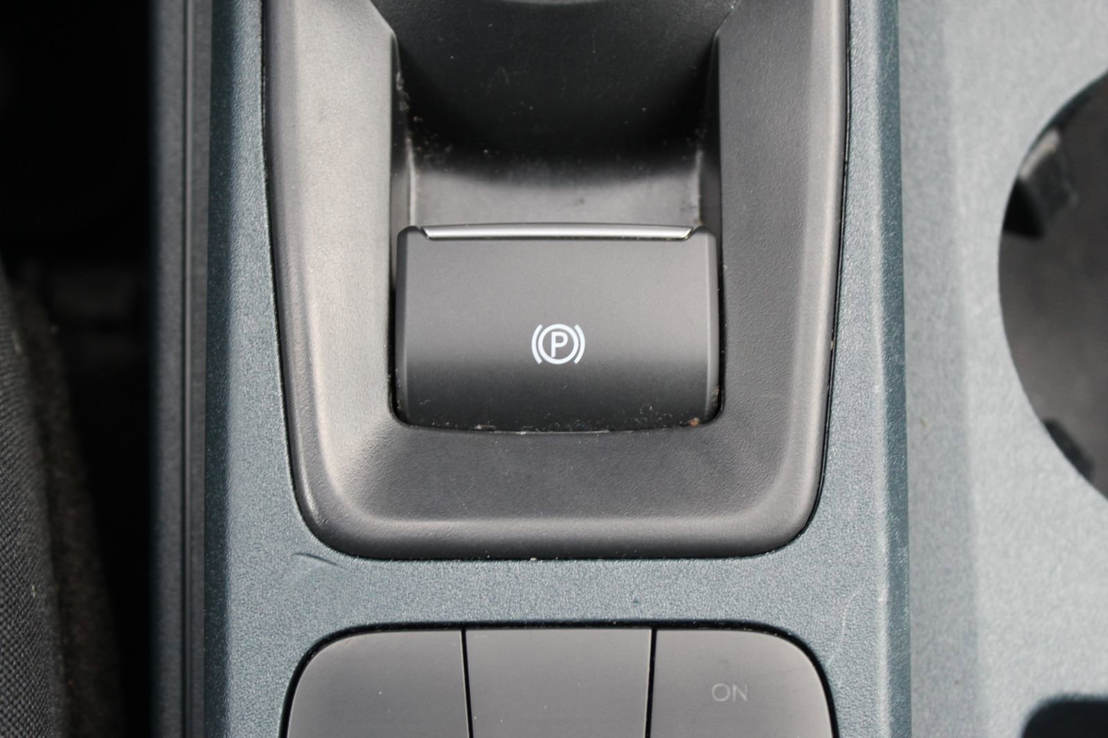 Used 2023 Ford Maverick XL image 34