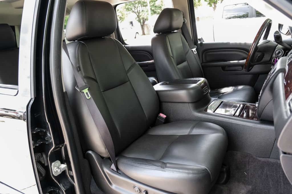 Used 2013 GMC Yukon XL Denali AWD/4WD image 50
