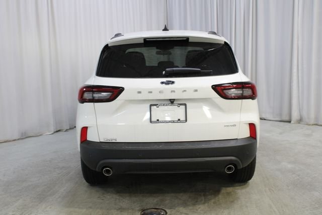 New 2026 Ford Escape ST-Line w/ Tech Pack #1 AWD/4WD image 23