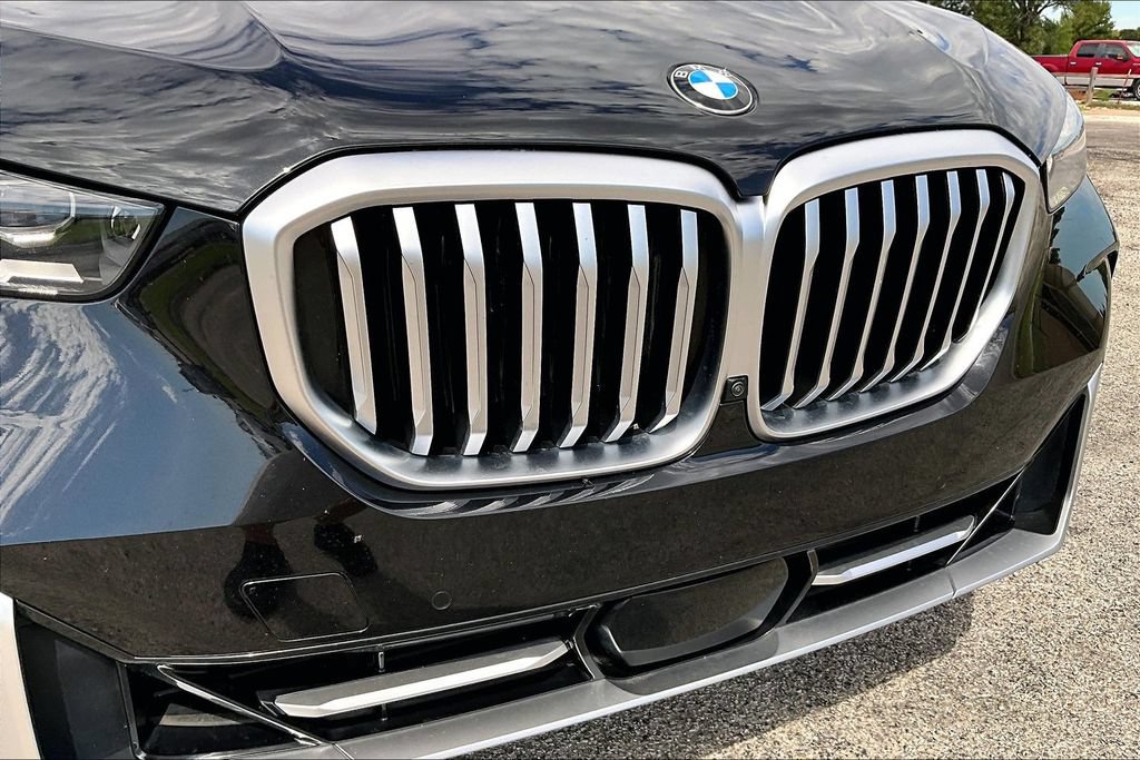 Used 2024 BMW X5 xDrive40i w/ Premium Package AWD/4WD image 28