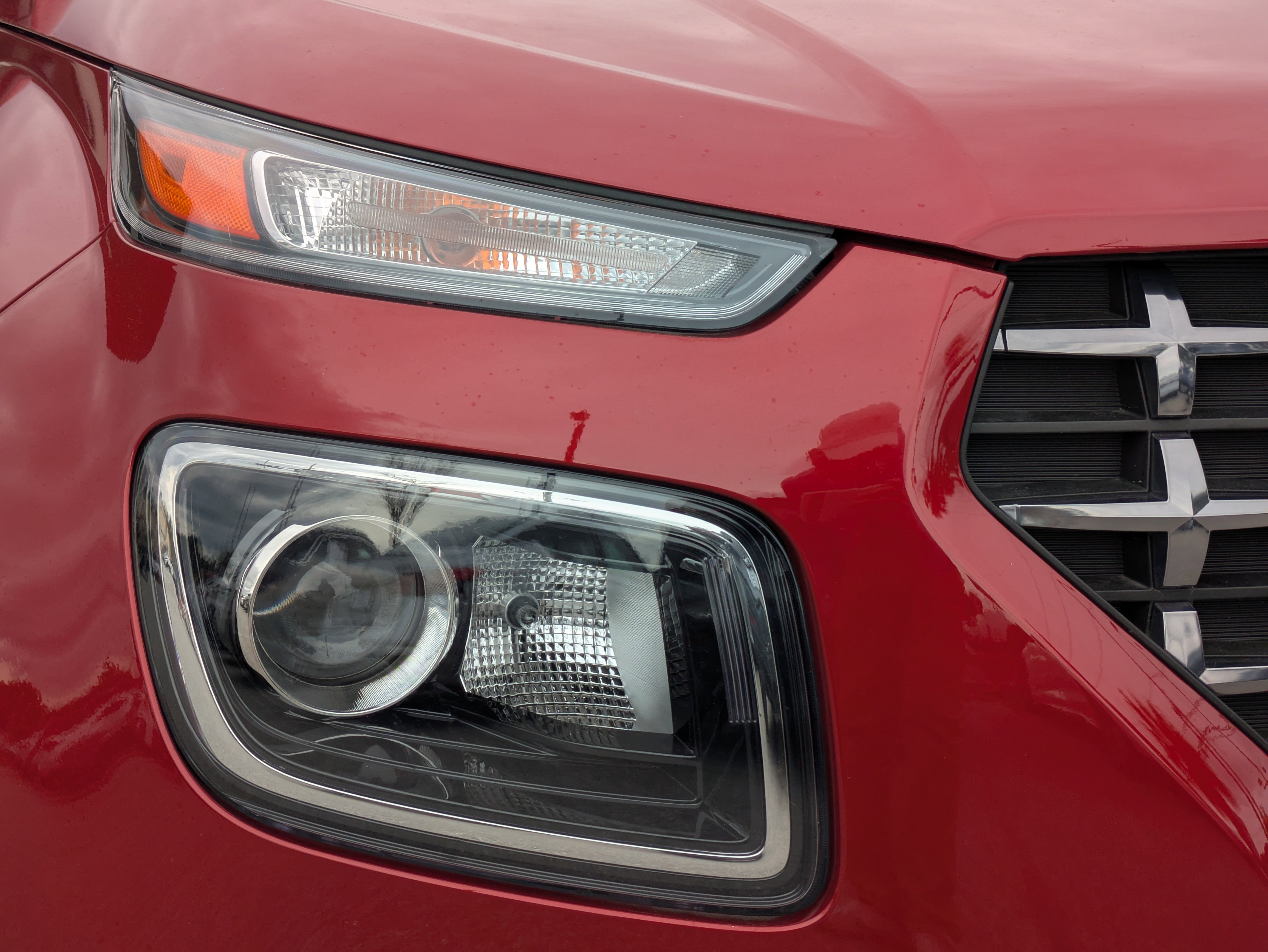 Certified 2025 Hyundai Venue SEL image 8