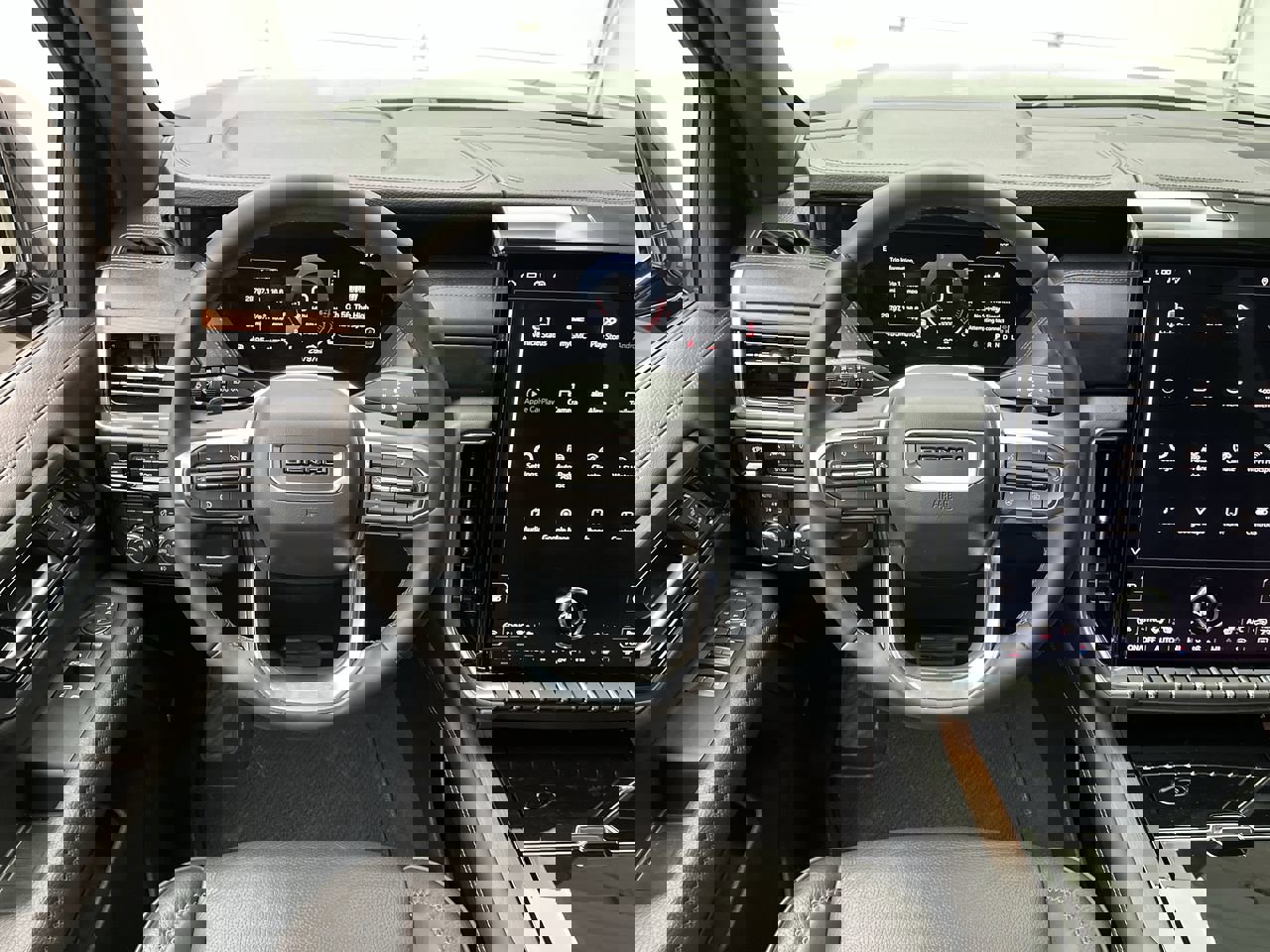 Certified 2025 GMC Yukon XL Denali w/ Sun & Power Step Package image 17