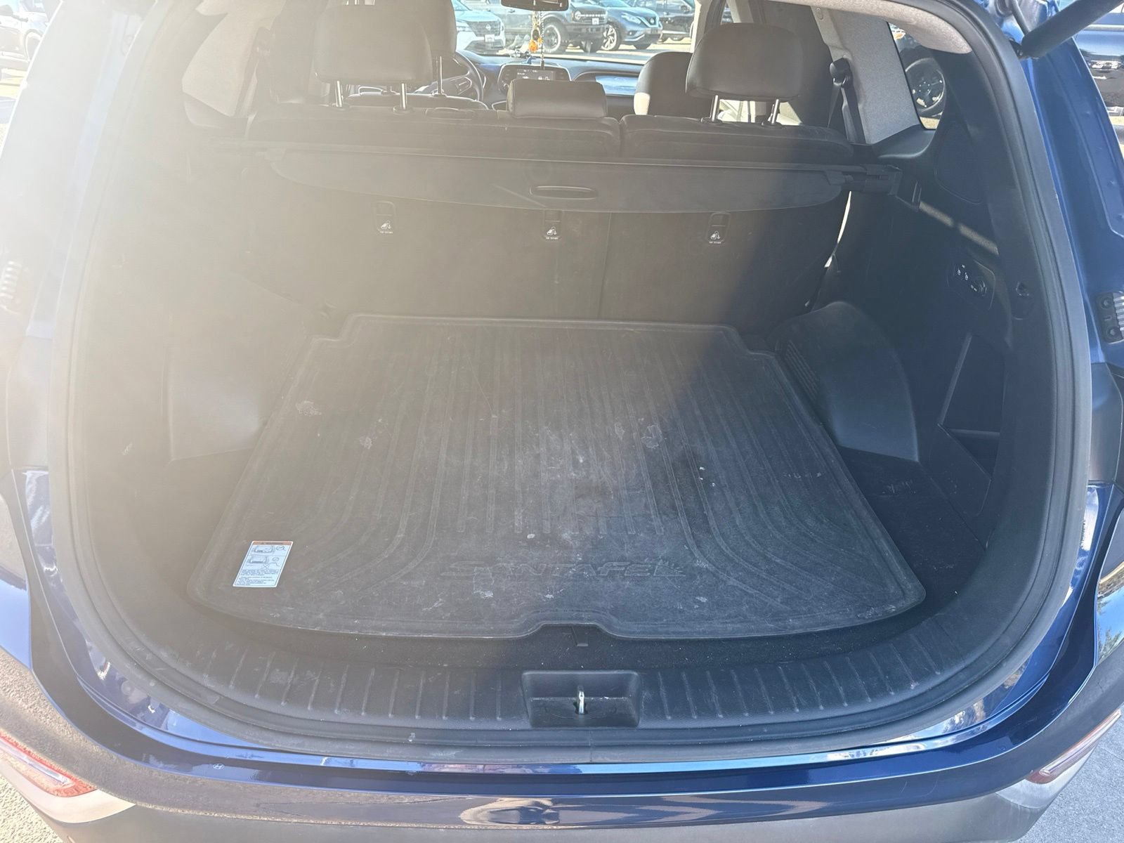 Used 2020 Hyundai Santa Fe SEL w/ Convenience + Premium Package FWD image 12