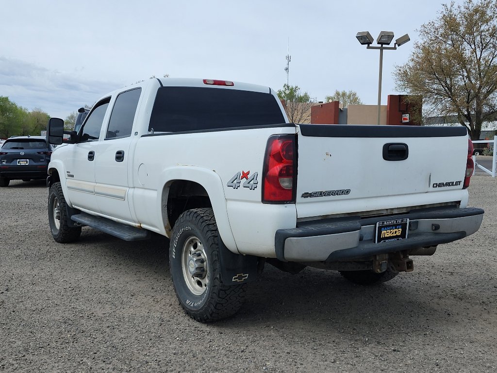 Used 2005 Chevrolet Silverado 2500 LS w/ Heavy-Duty Power Package image 8