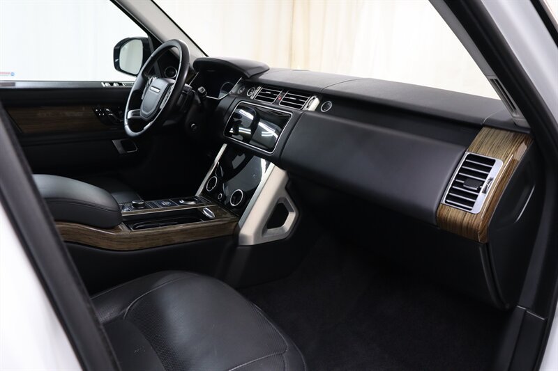 Used 2019 Land Rover Range Rover Supercharged AWD/4WD image 20