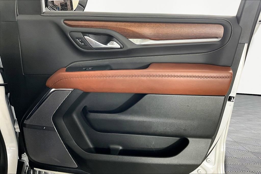 Used 2024 GMC Yukon XL Denali Ultimate image 29