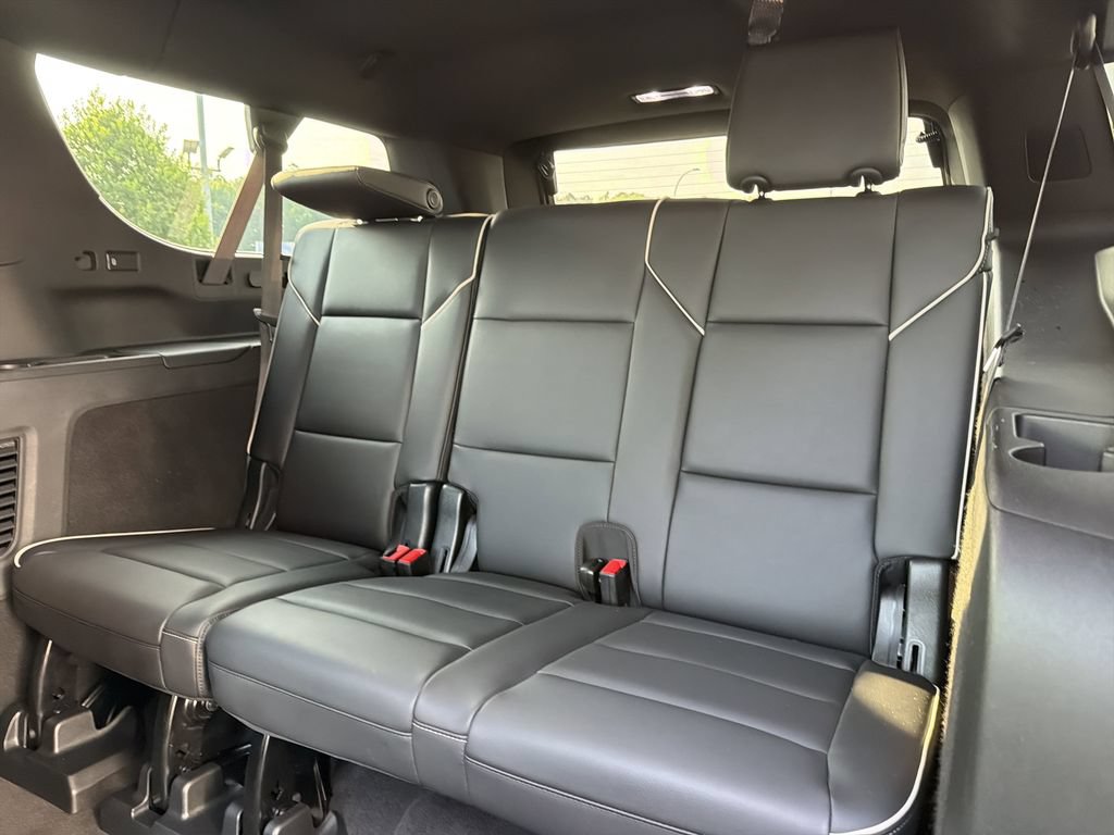 Used 2023 Cadillac Escalade ESV Premium Luxury w/ LPO, Floor Liner Package AWD/4WD image 14