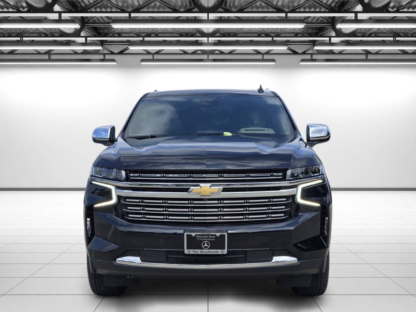 Used 2024 Chevrolet Tahoe Premier w/ Premium Package RWD image 4