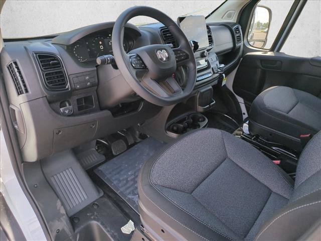 New 2027 RAM ProMaster 2500 w/ Premium Convenience Group FWD image 3