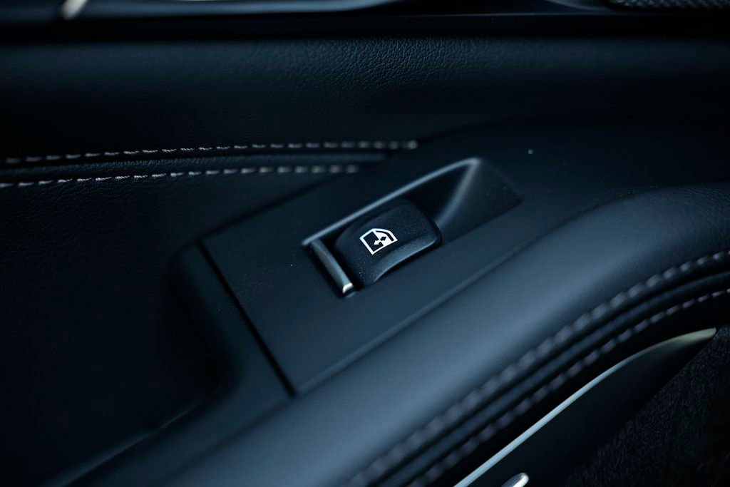 New 2026 BMW X5 sDrive40i w/ M Sport Package image 23