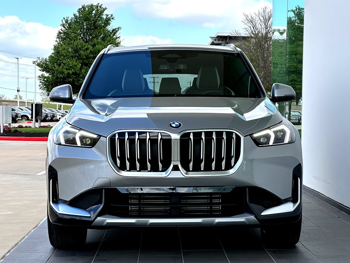 New 2026 BMW X1 xDrive28i w/ Technology Package AWD/4WD image 5