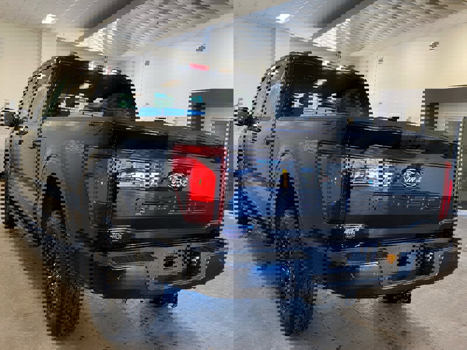 New 2026 Ford F150 XLT w/ Mobile Office Package image 5