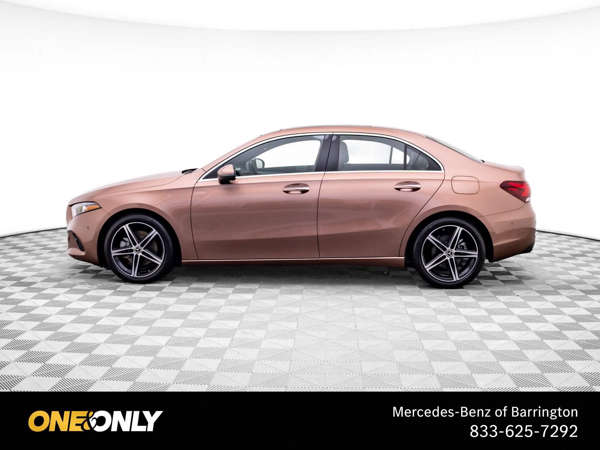 Used 2022 Mercedes-Benz A 220 4MATIC image 2